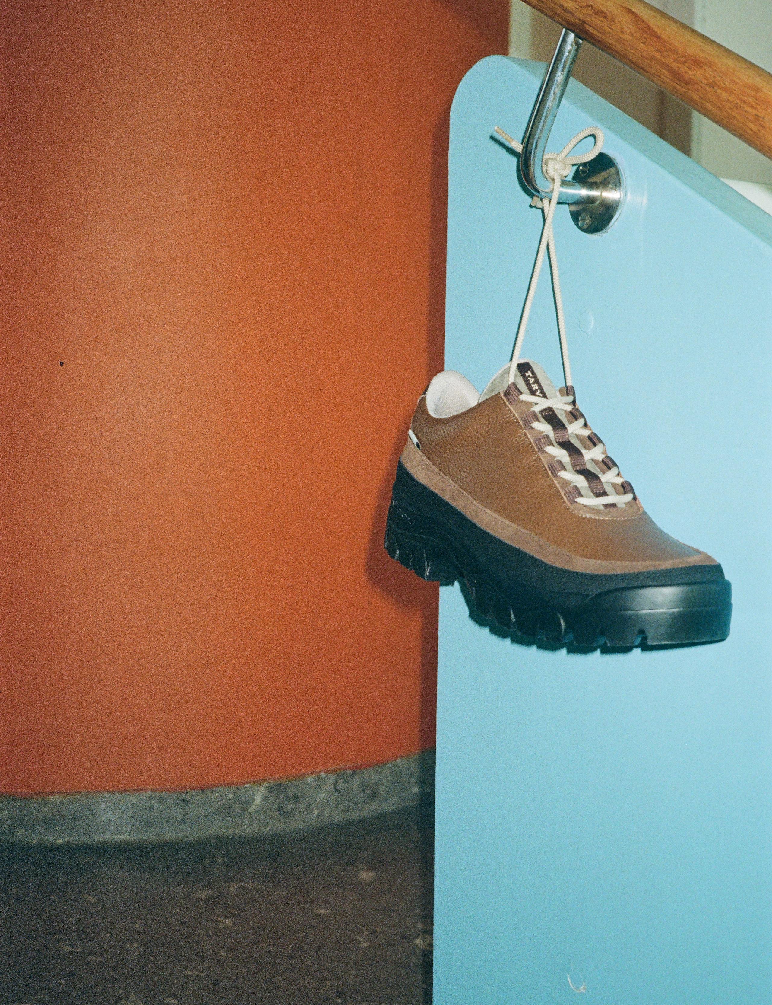 FORÉT + TARVAS EASY HIKER LEATHER - BROWN