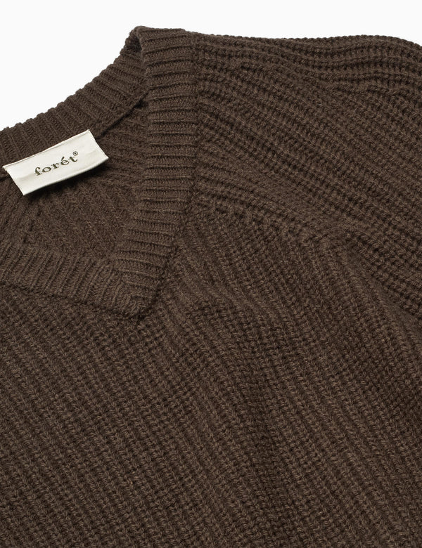 DELTA WOOL V-NECK KNIT - DARK BROWN