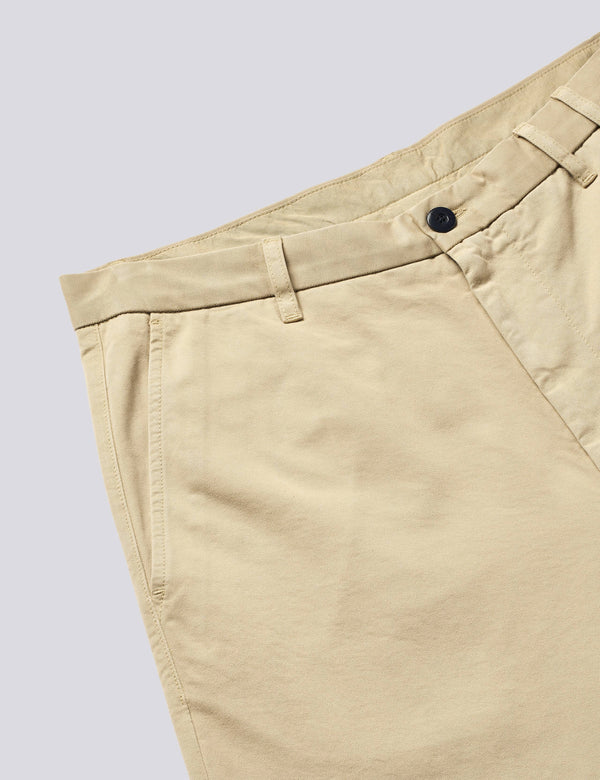 FLAG RELAXED FIT CHINOS - UNIFORM KHAKI