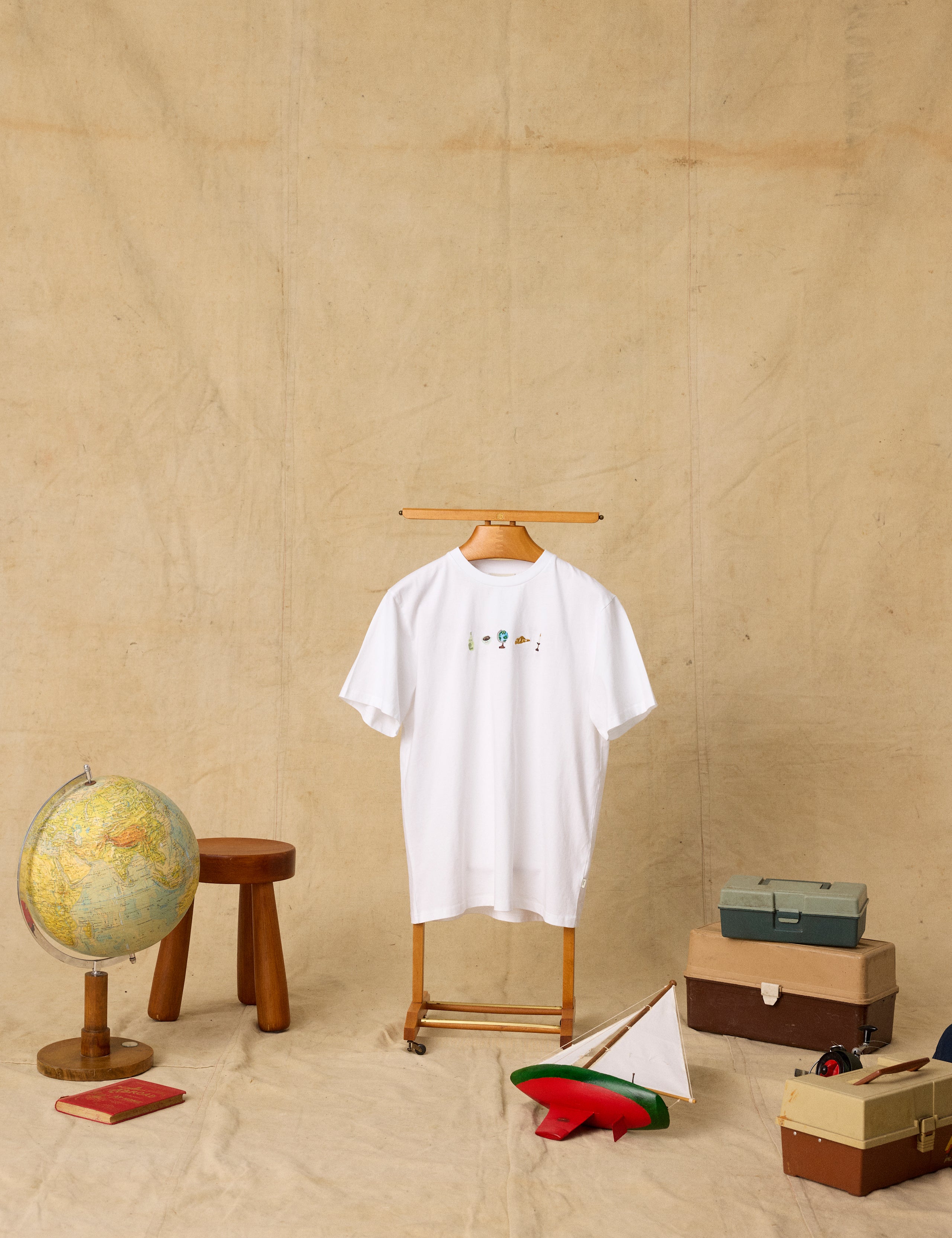 GEAR T-SHIRT - WHITE