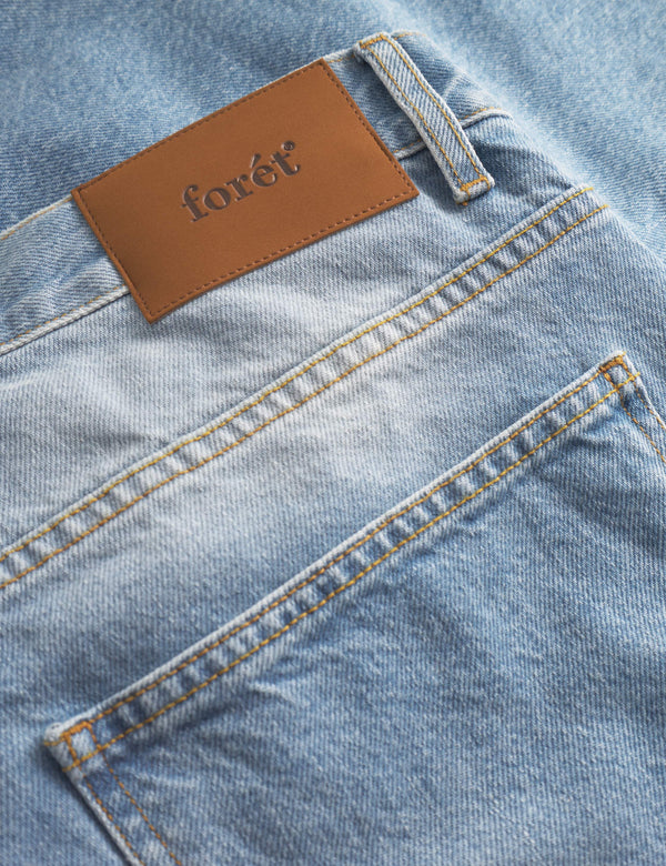 HEATH REGULAR FIT JEANS - WASHED LIGHT BLUE