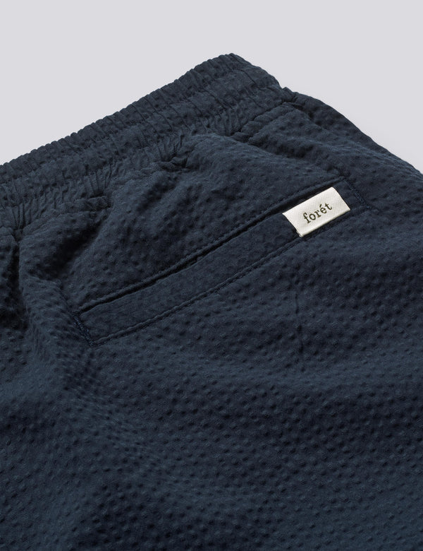 HUSH SEERSUCKER SHORTS - NAVY
