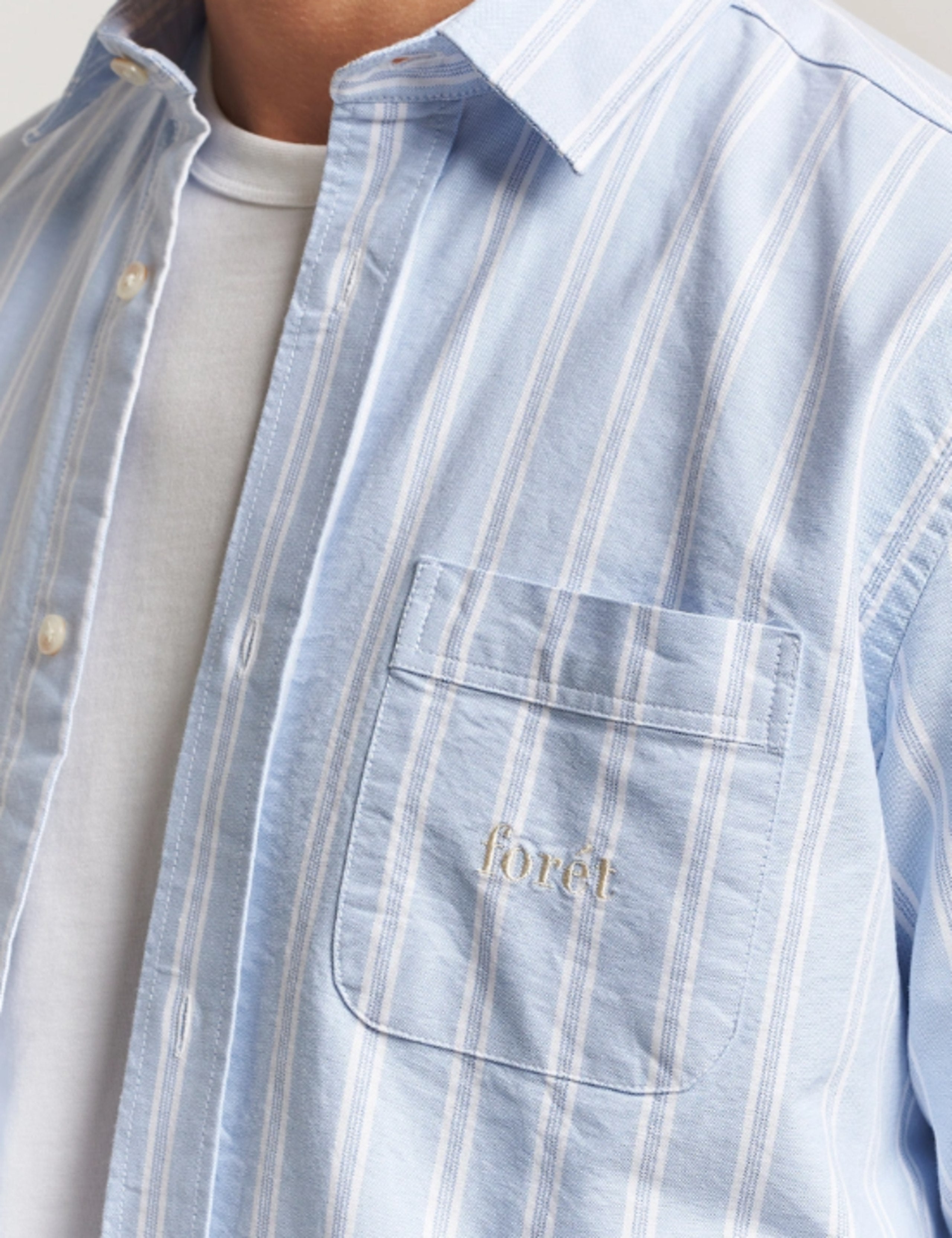 JUNO EMBROIDERED OXFORD SHIRT - LIGHT BLUE STRIPE