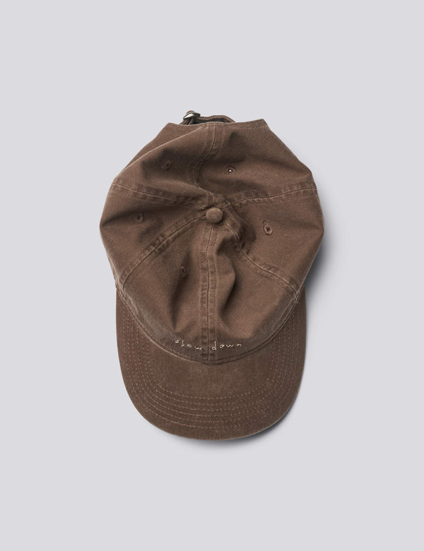 SLOW DOWN WASHED CAP - DARK BROWN