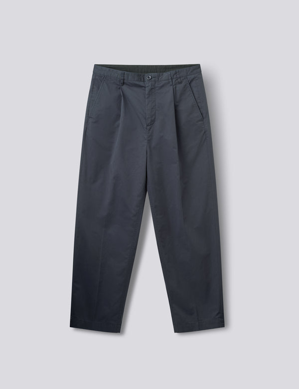 WRITER RELAXED PLEATED PANTS - NAVY