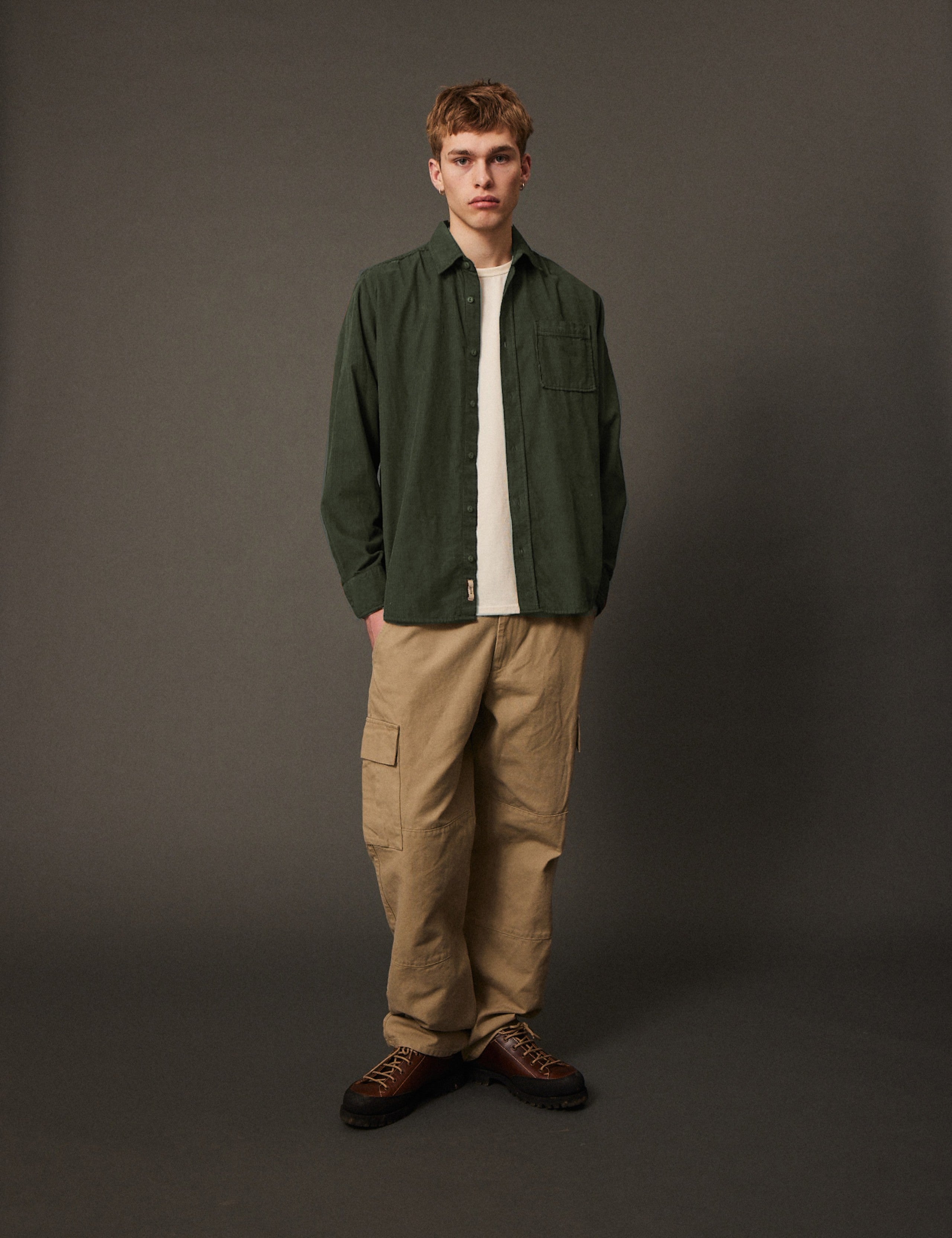 RIVER CORDUROY SHIRT - DARK GREEN