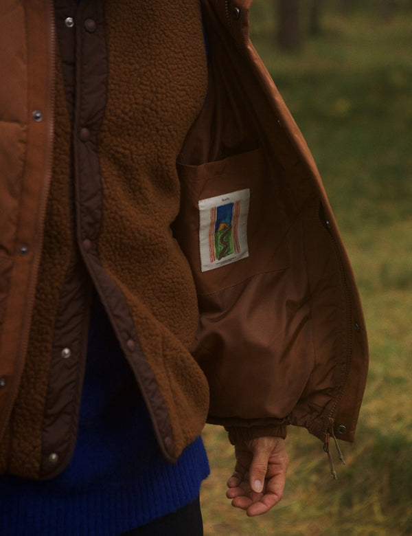 AURA SHERPA FLEECE VEST - BROWN