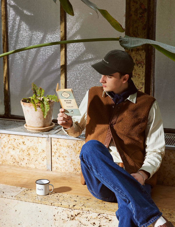AURA SHERPA FLEECE VEST - BROWN